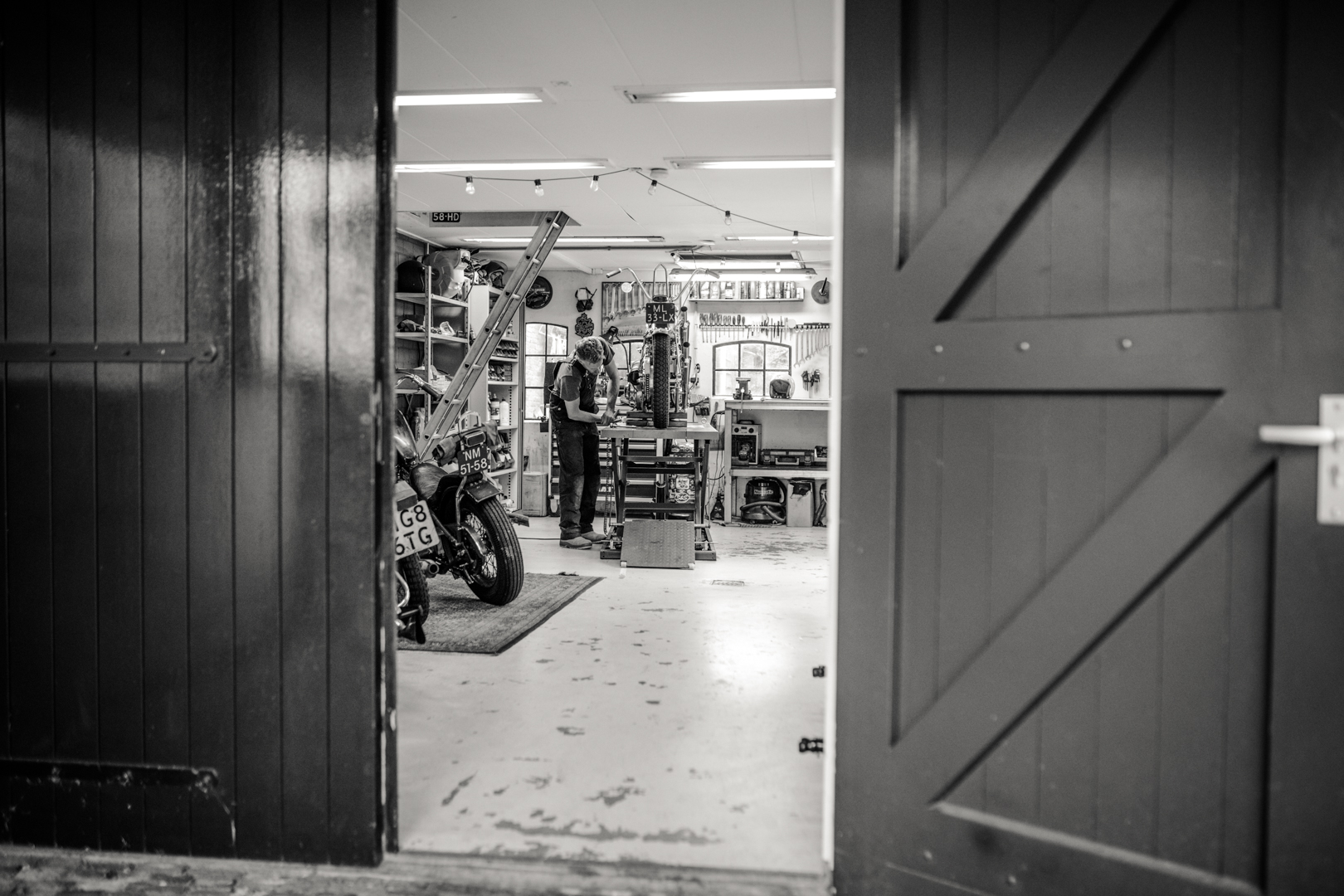 De werkplaats van Dijkstra Vintage Motorcycles